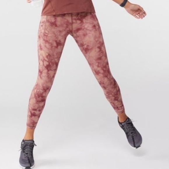 Athleta Salutation Slash Pocket Printed 7/8 Tights XS - Picture 1 of 14